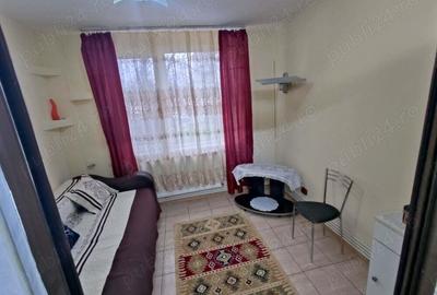 Inchiriez apartament 2 camere etaj 1 Micro 19 - 4