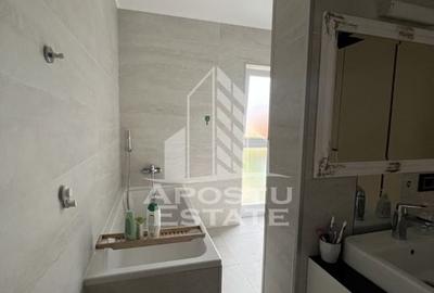 Vila deosebită parte dintr-un triplex - 23