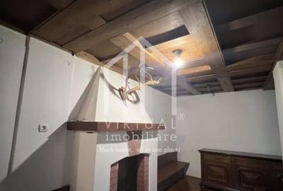 Casa formata din 2 apartamente, 2 garaje,  3 bai - zona Trei Stejari - 5