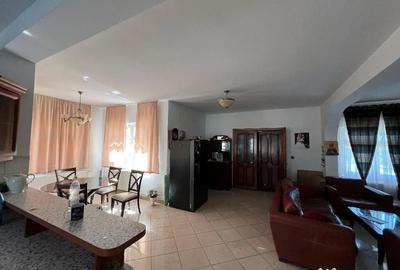 Casă cu 5 camere cu Teren 947 Mp în Aradul Nou - 12