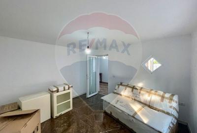 Casa / Vila cu 2 camere de vanzare - 3