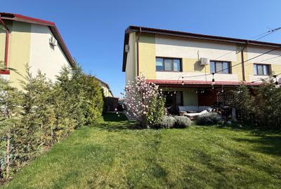 Casă cu 4 camere în Central - 3