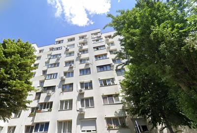 Apartament cu 3 camere decomandat, mobilat în Pantelimon