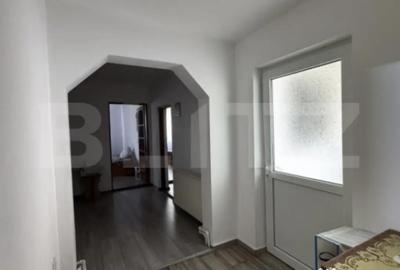 Casă cu 4 camere cu Teren 1500 Mp în Central - 12