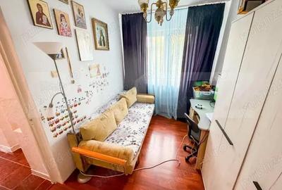 Apartament cu 3 camere decomandat în Central - 3