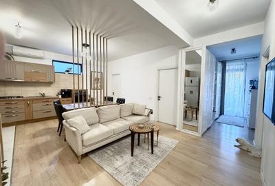 Vanzare apartament 4 camere Jiului Damaroia - 1