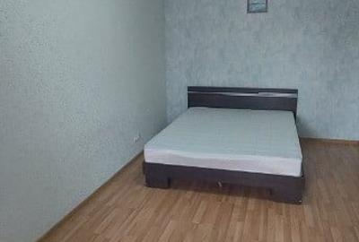 Garsonieră decomandată în Plopilor - 3