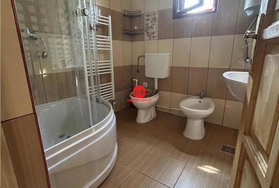 Casă cu 4 camere cu Teren 555 Mp în Eforie - 13