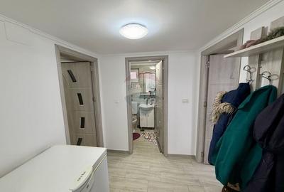 Casă / Vilă cu 4 camere de vânzare în zona Central - 4