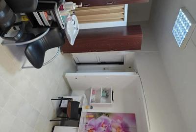Spațiu comercial, de 70 mp, în P-ța Unirii - 6