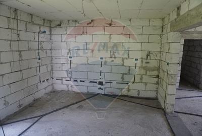 Casă cu 5 camere cu Canalizare în Moisei - 11