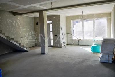 Duplex cu 4 camere cu Canalizare în Șura Mică - 3