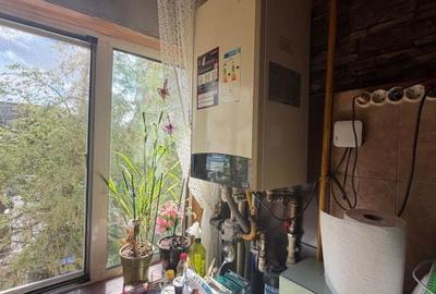 Apartament cu 2 camere semidecomandat în Craiovița Nouă - 4