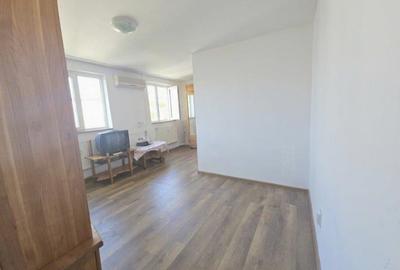 Apartament cu 2 camere semidecomandat, mobilat în Central - 1