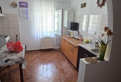 Apartament cu 2 camere nedecomandat în Steaua - 1