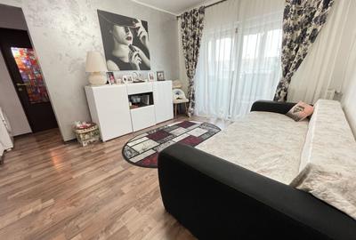 Apartament cu 2 camere semidecomandat, mobilat în Matei Basarab