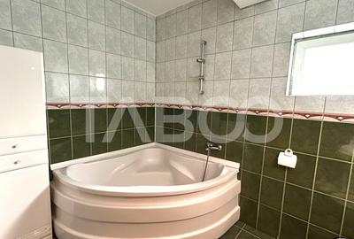 Apartament cu 4 camere semidecomandat, mobilat în Tilișca - 6