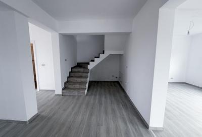 Duplex cu 4 camere cu Teren 258 Mp în Tărlungeni - 6