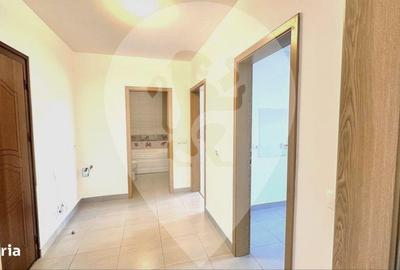 Apartament cu 2 camere decomandat în Tractorul - 2