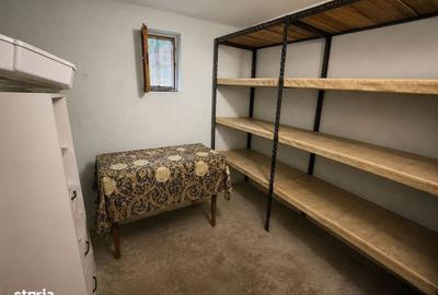 Casă cu 4 camere în Văleni - 3