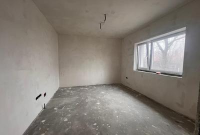 Casă individuală cu 4 camere cu Teren 880 Mp în Exterior Sud - 9