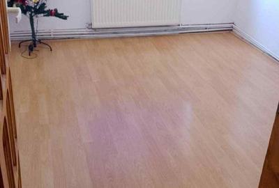 Apartament cu 2 camere decomandat în Central - 1