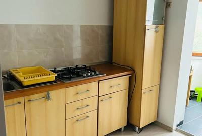 Inchiriez apartament 2 camere - 4