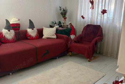 Apartament cu 3 camere semidecomandat în Nord