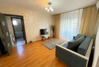 Apartament cu 2 camere semidecomandat, mobilat în Nicolina