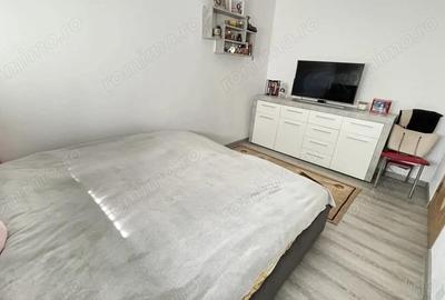 Apartament cu 2 camere decomandat în Aradului - 14