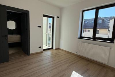 Duplex cu 5 camere în Olteniței - 13