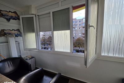Apartament cu 2 camere decomandat în Decebal - 9