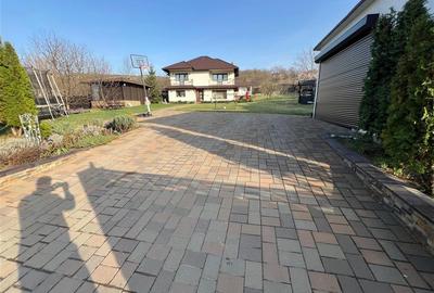 Vila 6 camere - 1500mp teren - Bucium - 29