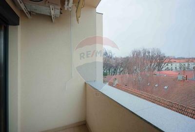 Apartament cu 2 camere de vânzare, ultracentral, Parcul Petőfi Sándor - 9