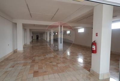 Spatiu comercial/Piata Mare Craiova - 9