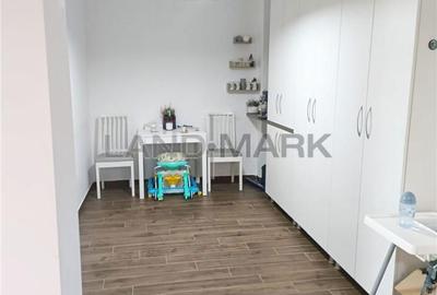 Apartament cu 2 camere decomandat în Ghiroda - 5