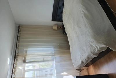 Ap. 3 camere , Piata 1 Mai - 4