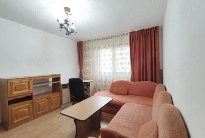 Apartament cu 2 camere semidecomandat, mobilat în Florilor