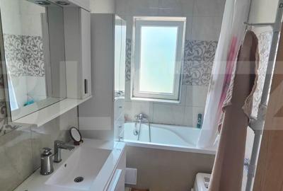 Apartament cu 3 camere semidecomandat, mobilat în Florești - 4