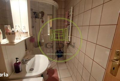 Apartament cu 3 camere semidecomandat, mobilat în Craiovița Nouă - 5