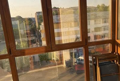 Apartament cu 2 camere decomandat în Caracal - 6