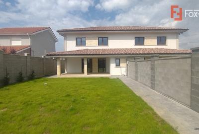 Duplex cu 5 camere cu Canalizare în Săcălaz - 33
