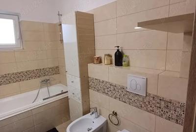 Apartament cu 2 camere decomandat în Tractorul - 3