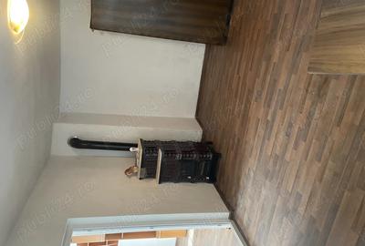 Vand casa in Ciugudul de Sus . Pentru mai multe detalii , va rog sa ma contacta?i in privat - 4