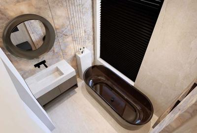 Casă cu 4 camere în Central - 2