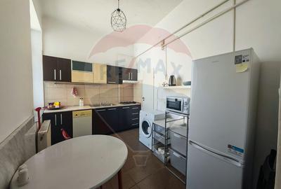 Apartament cu 4 camere decomandat în Universitate - 5