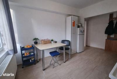 Garsonieră decomandată, mobilată în Gruia - 6