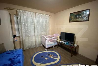 Apartament cu 4 camere decomandat în Central - 2