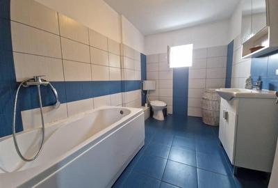 Casă individuală cu 4 camere cu Canalizare în Central - 8
