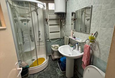 Apartament cu 3 camere semidecomandat, mobilat în Sud - 2